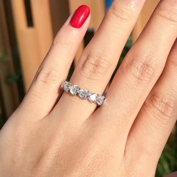 14k 3ct Heart Eternity Band - Picture 6 of 15